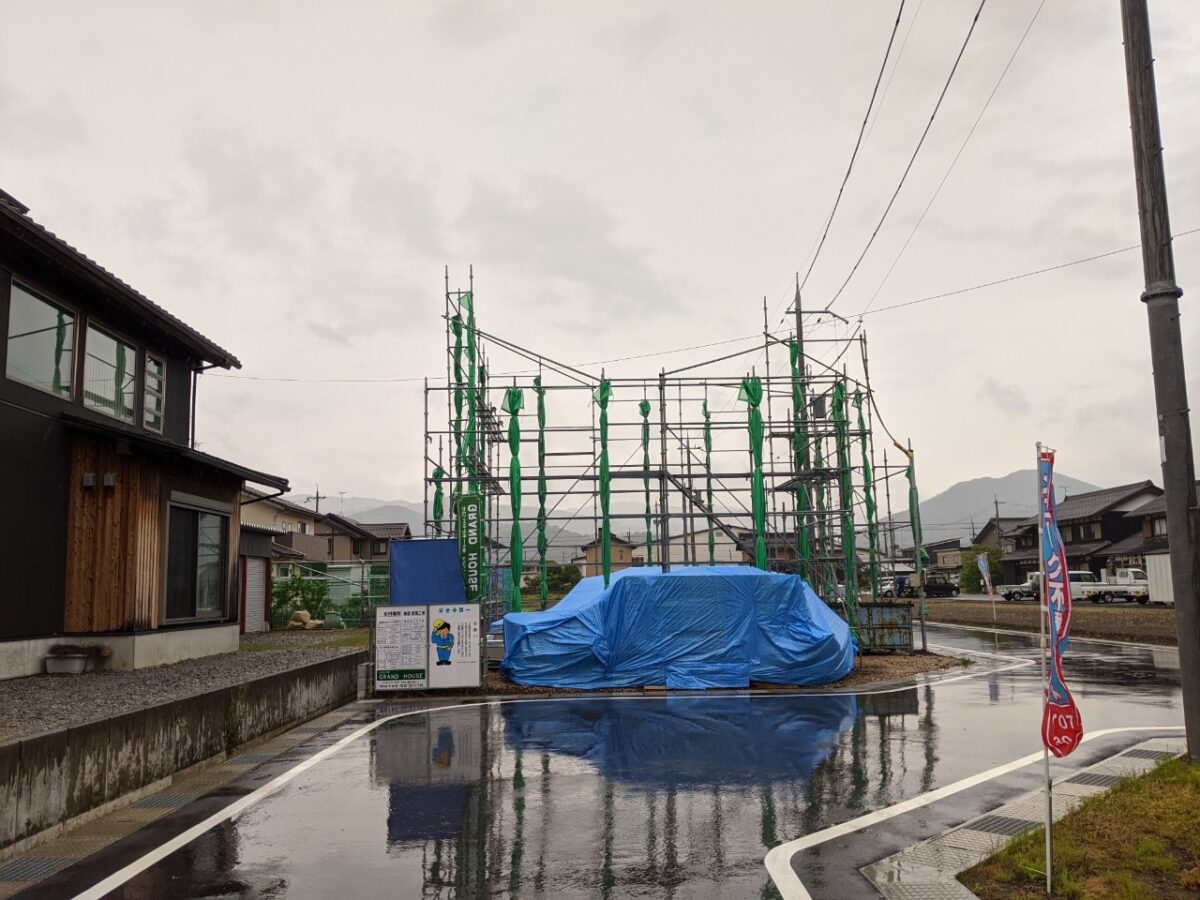 高月にて
