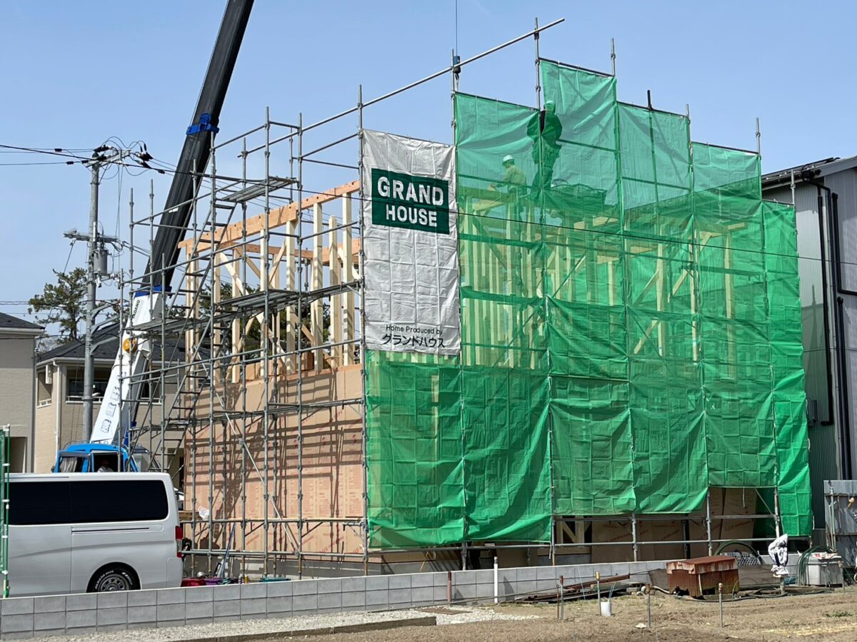 大藪町にて建売物件建設中！！